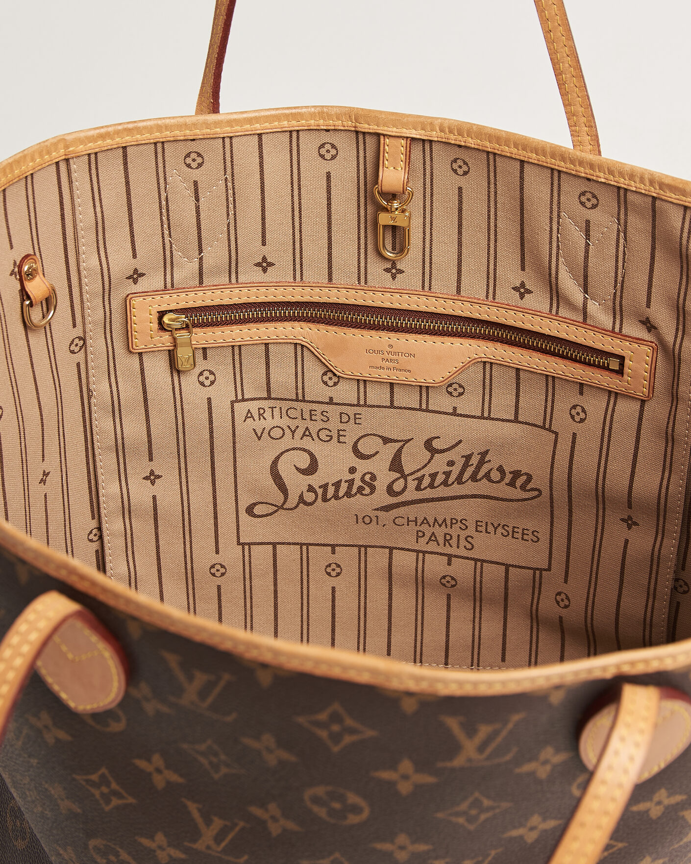 Homme | Pre-Owned & Vintage Bags | Louis Vuitton Pre-Owned | Neverfull MM  Monogram