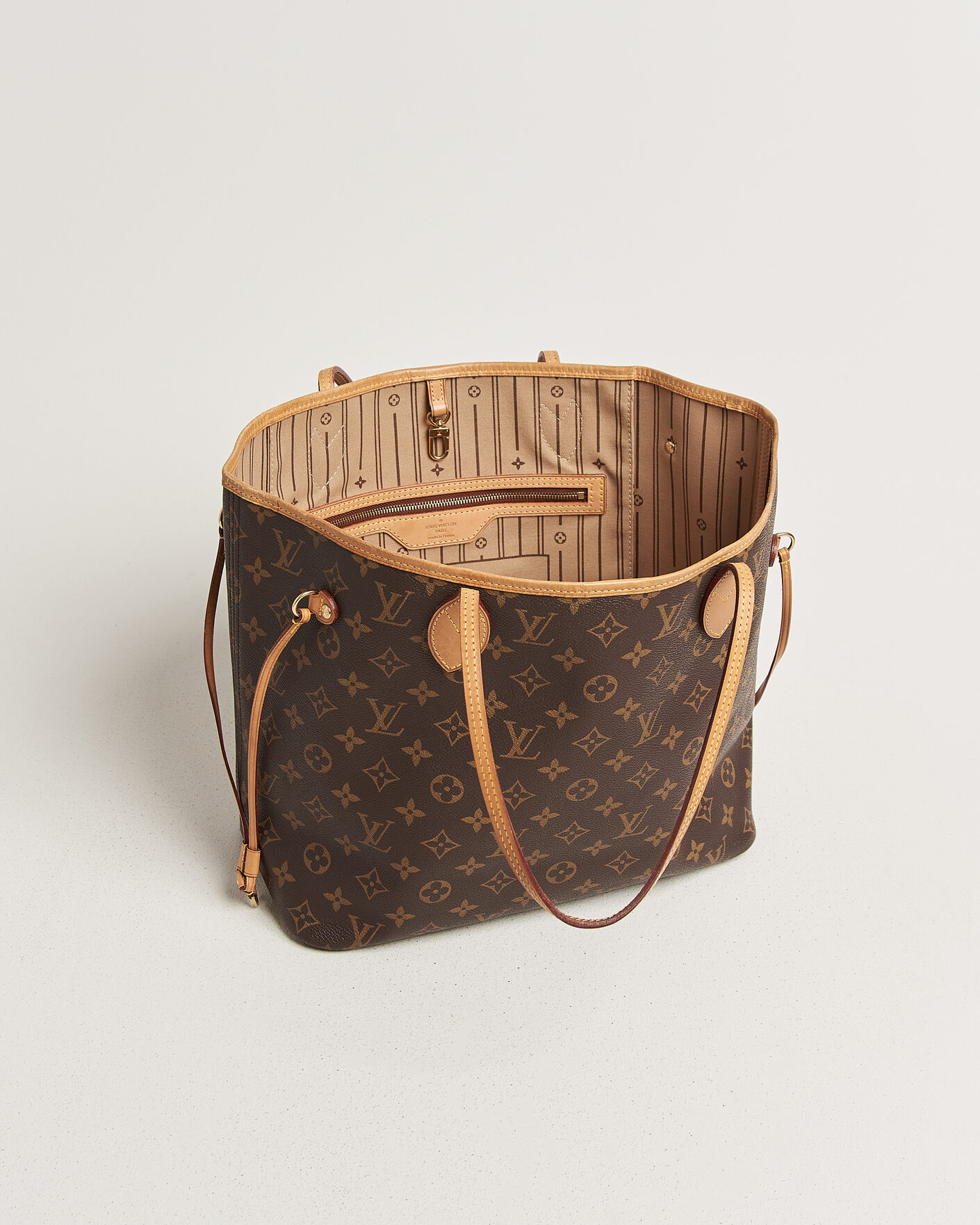 Homme | Pre-Owned & Vintage Bags | Louis Vuitton Pre-Owned | Neverfull MM  Monogram