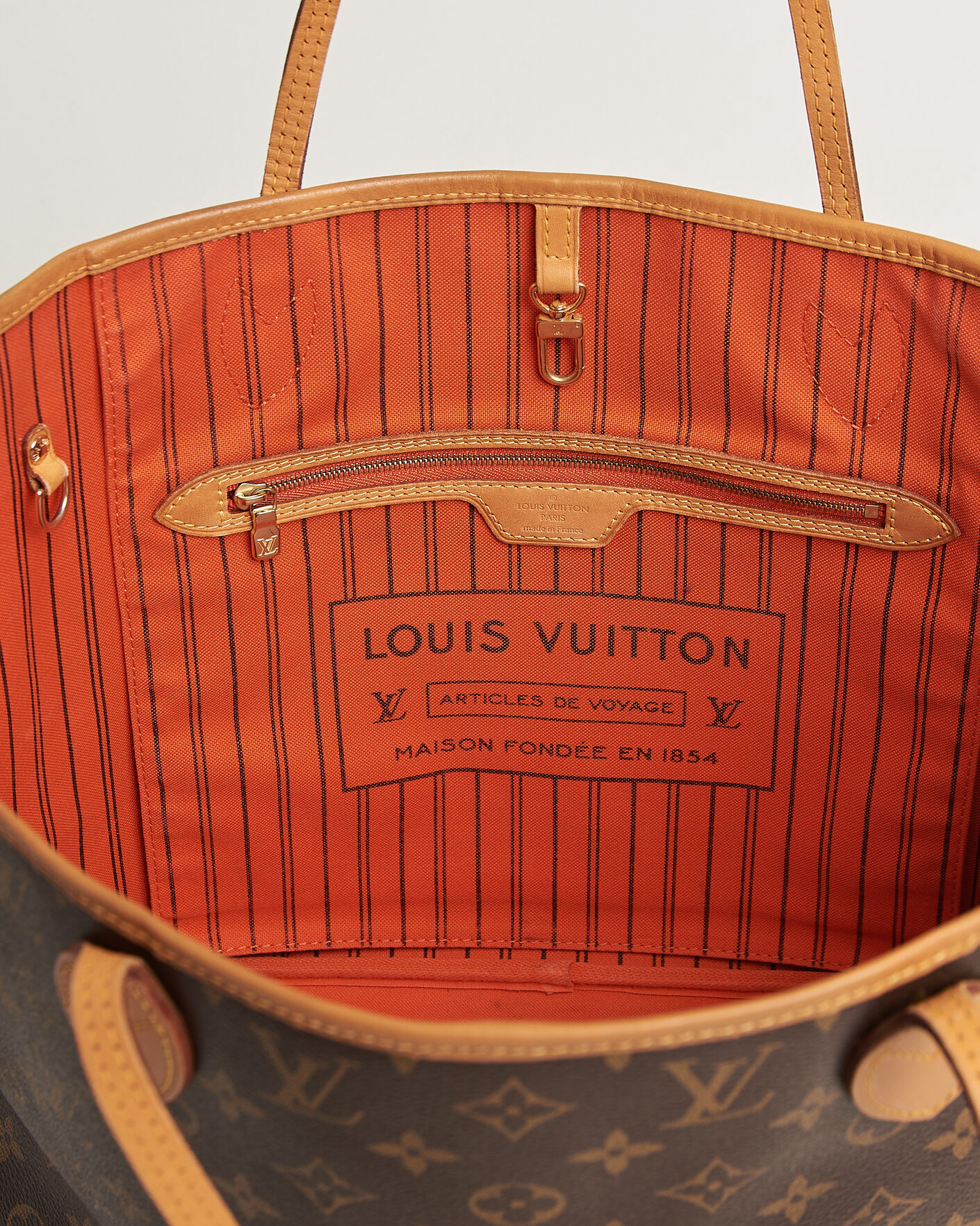 Homme | Pre-Owned & Vintage Bags | Louis Vuitton Pre-Owned | Neverfull MM  Monogram