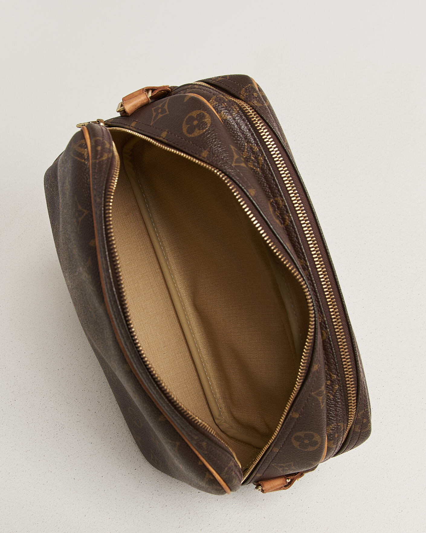 Homme | Pre-Owned & Vintage Bags | Louis Vuitton Pre-Owned | Reporter Bag PM Monogram
