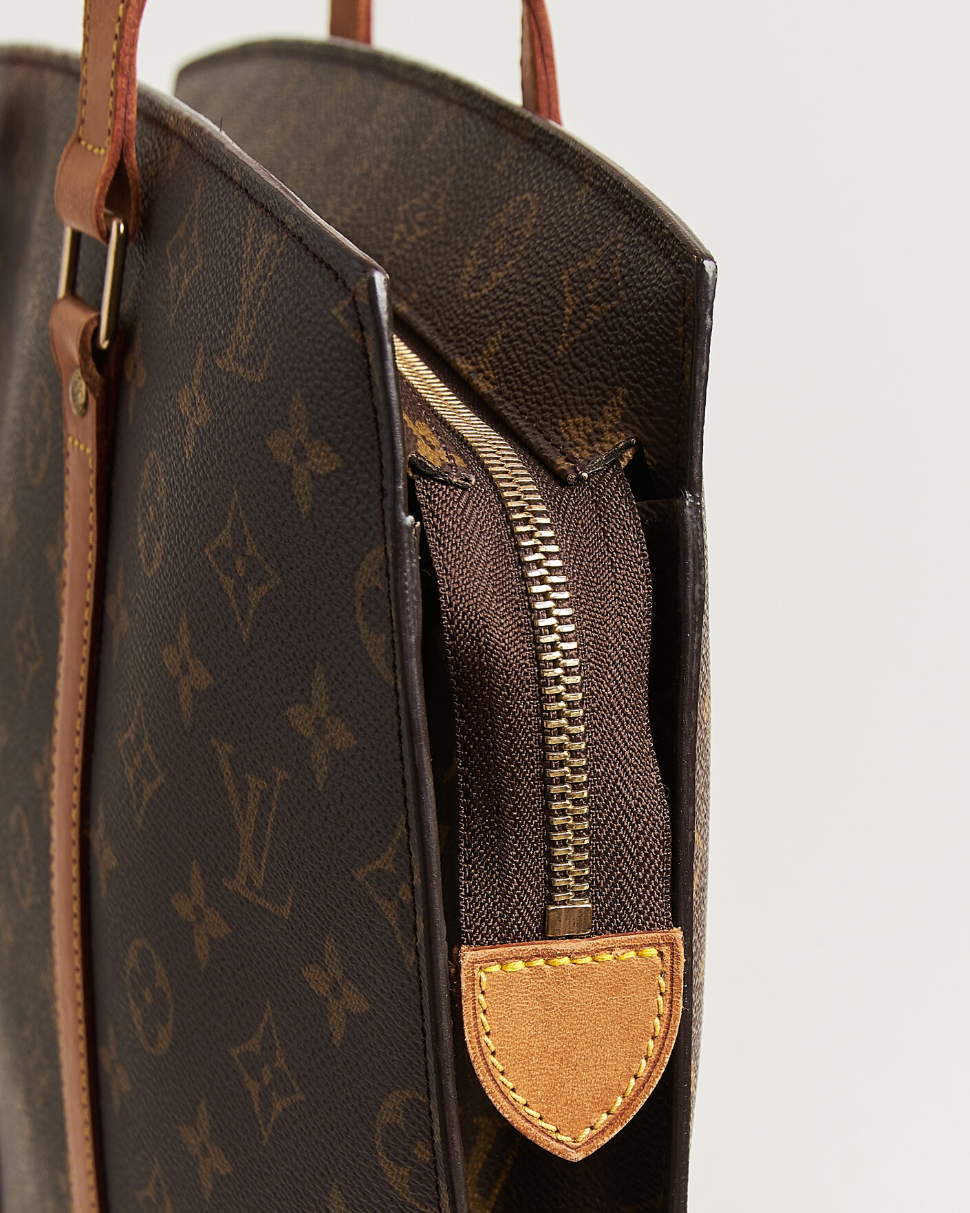 Homme | Pre-Owned & Vintage Bags | Louis Vuitton Pre-Owned | Babylone Bag Monogram