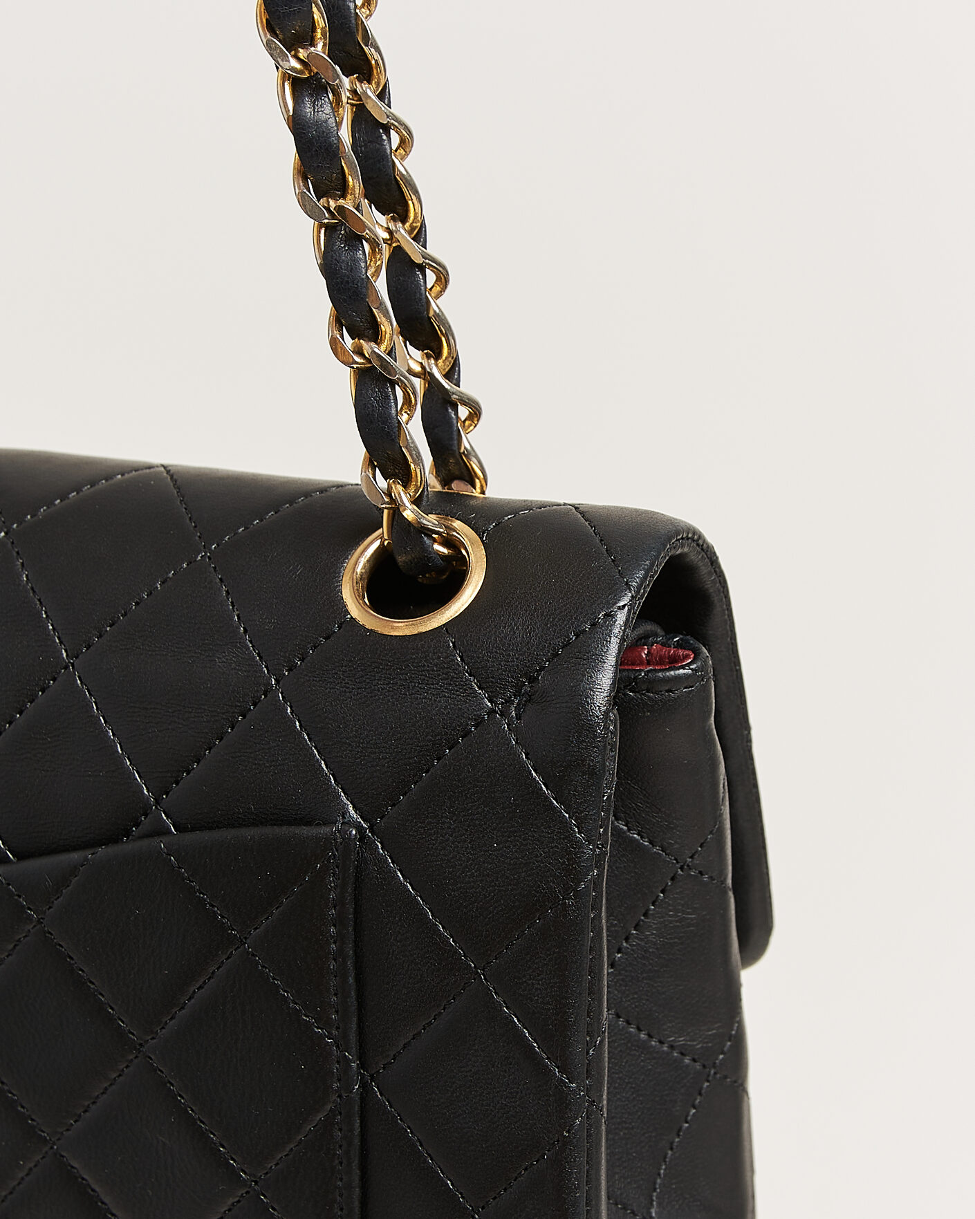 Homme | Pre-Owned & Vintage Bags | Chanel Pre-Owned | Classic Small Double Flap Bag Lambskin Black