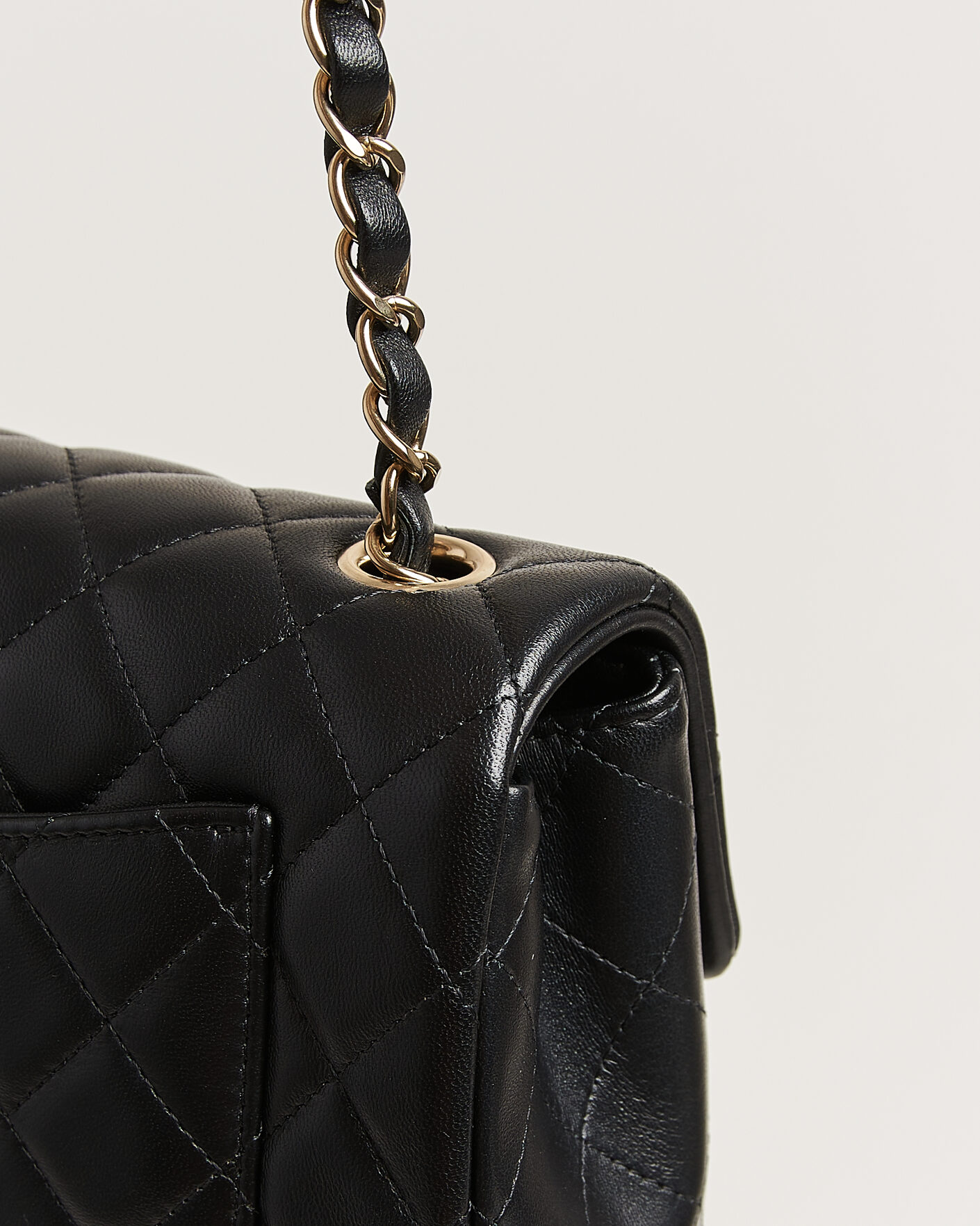 Homme | Pre-Owned & Vintage Bags | Chanel Pre-Owned | Classic Mini Rectangular Single Flap Bag Lambskin Black