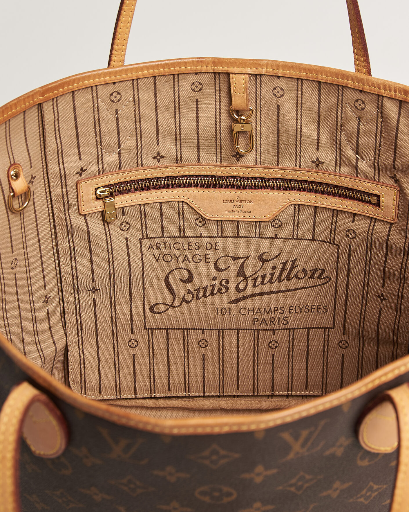 Homme | Pre-Owned & Vintage Bags | Louis Vuitton Pre-Owned | Neverfull MM  Monogram