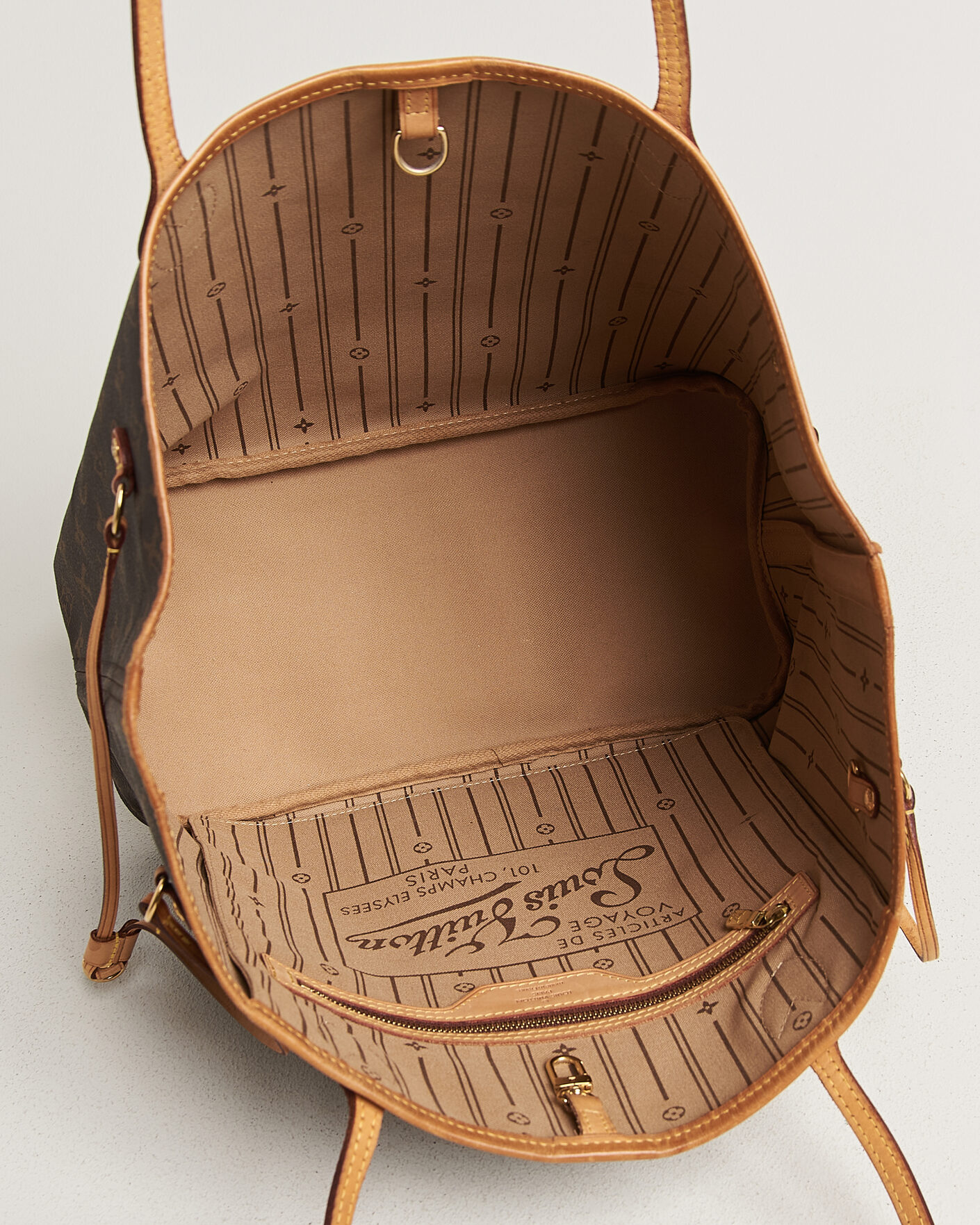 Homme | Pre-Owned & Vintage Bags | Louis Vuitton Pre-Owned | Neverfull MM  Monogram