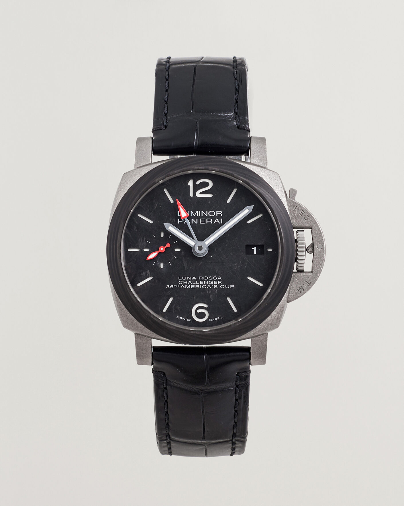 Homme | Pre-Owned & Vintage Watches | Panerai Pre-Owned | Luna Rossa PAM 1096