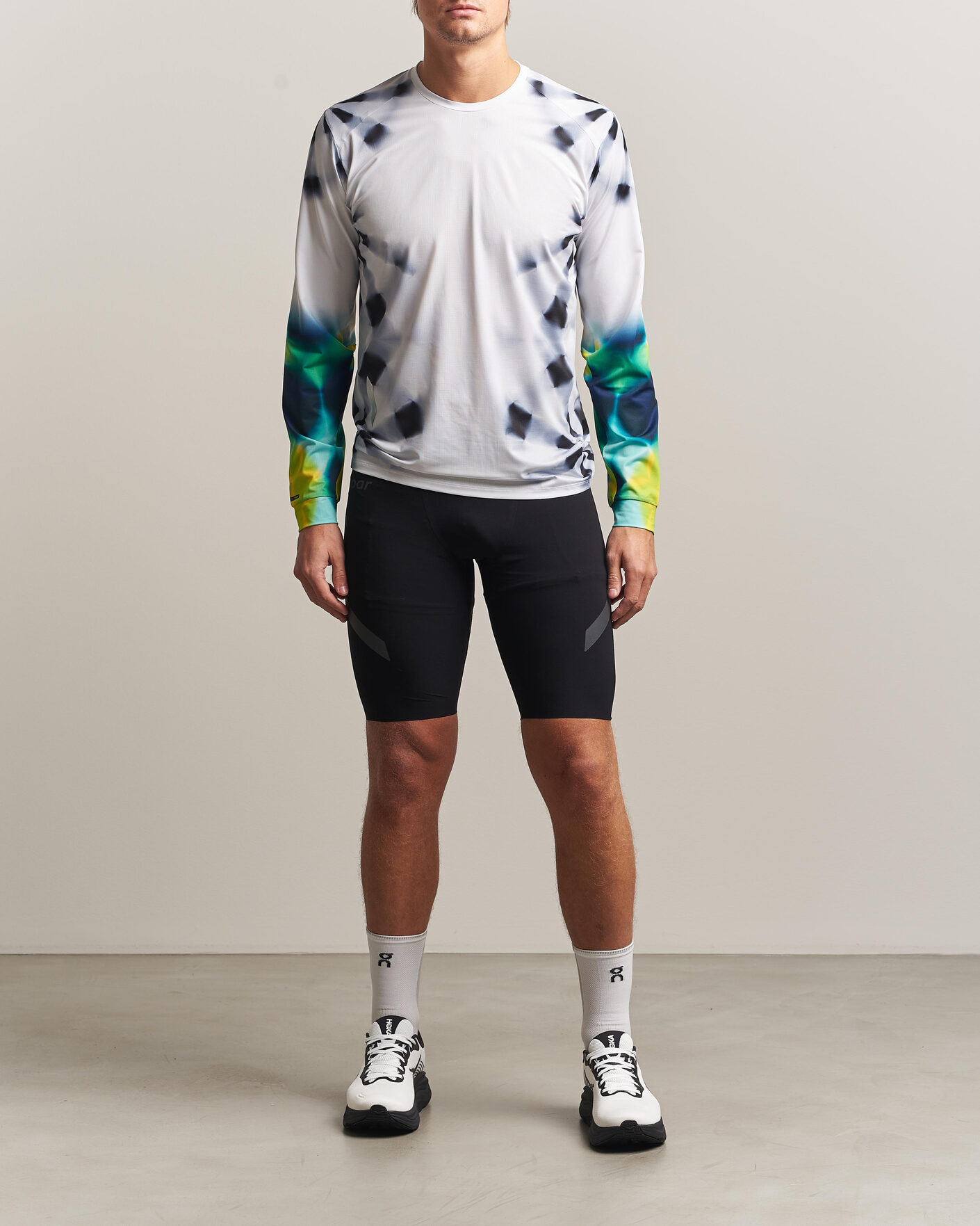 Homme | T-shirts | SOAR Running | LS Printed Tech T-Shirt White/Grey