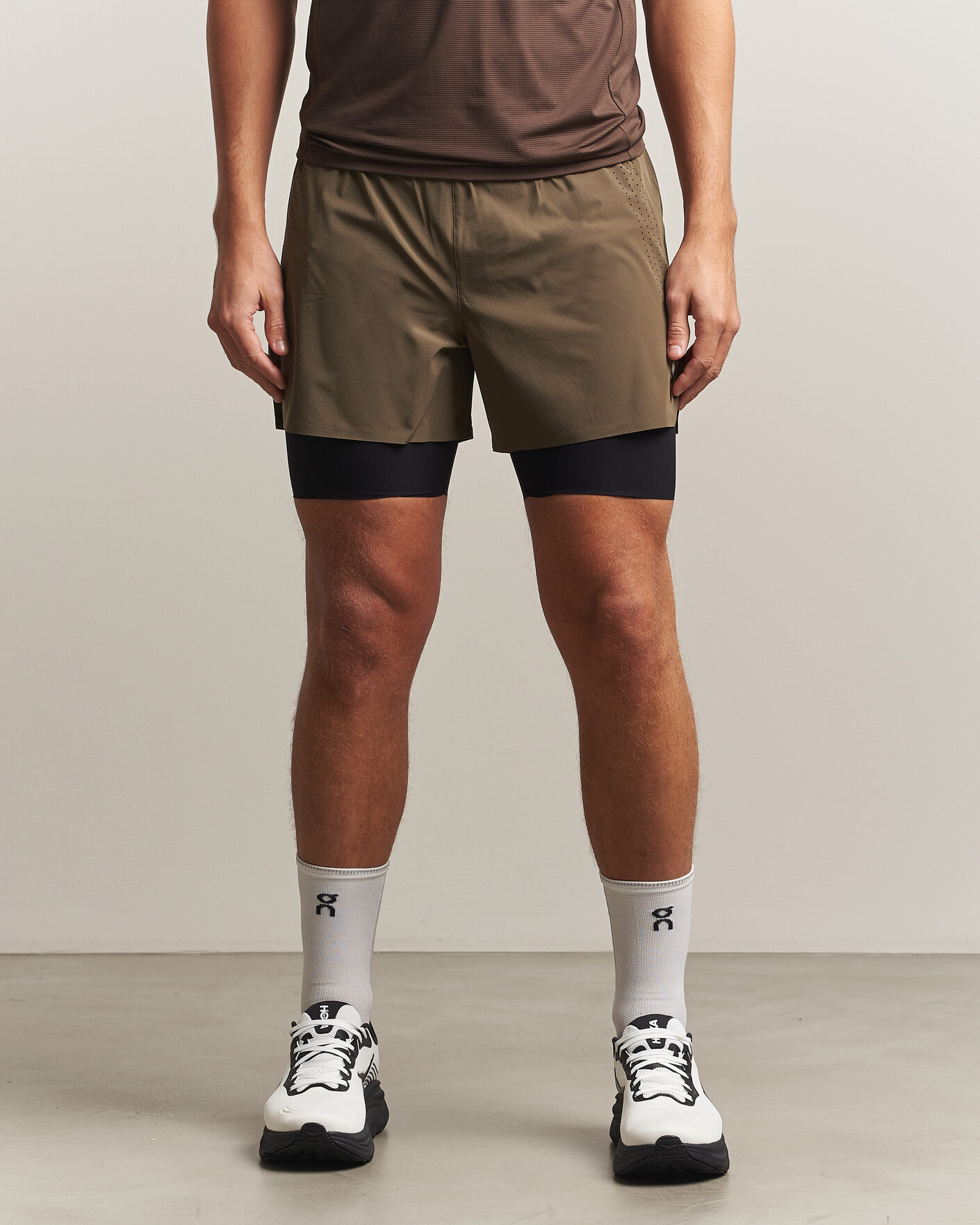 Homme | Shorts | SOAR Running | Dual Run Shorts Khaki
