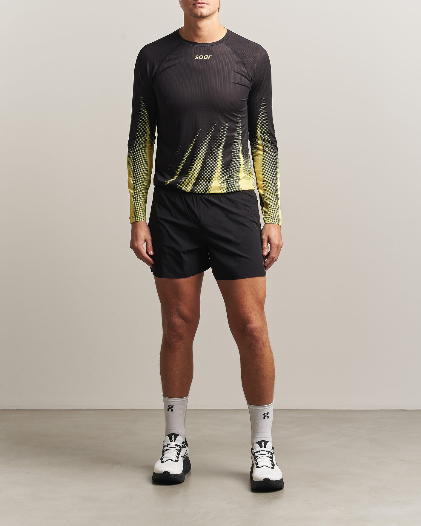 Homme | T-shirts | SOAR Running | LS Race Base Yellow/Black