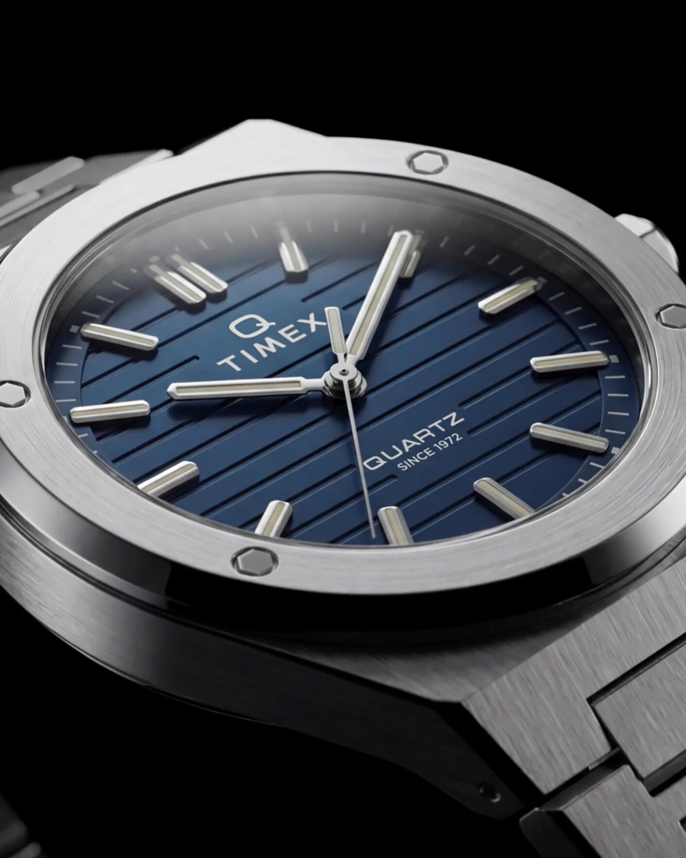 Homme | Timex Q Marbella Quartz Stainless Steel 40,5mm Blue Dial | Timex | Q Marbella Quartz Stainless Steel 40,5mm Blue Dial