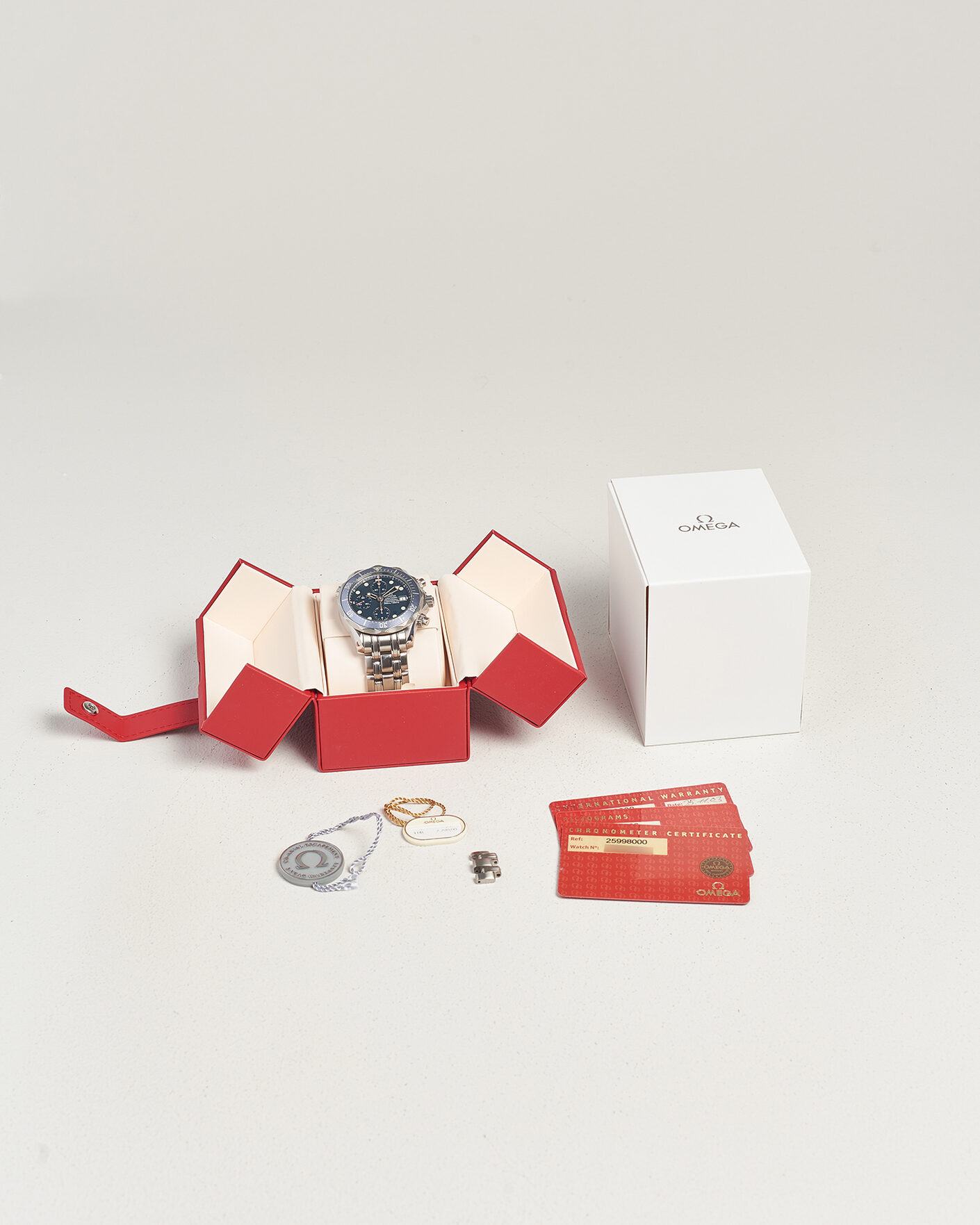 Homme | Pre-Owned & Vintage Watches | Omega Pre-Owned | Seamaster 300M Chrono