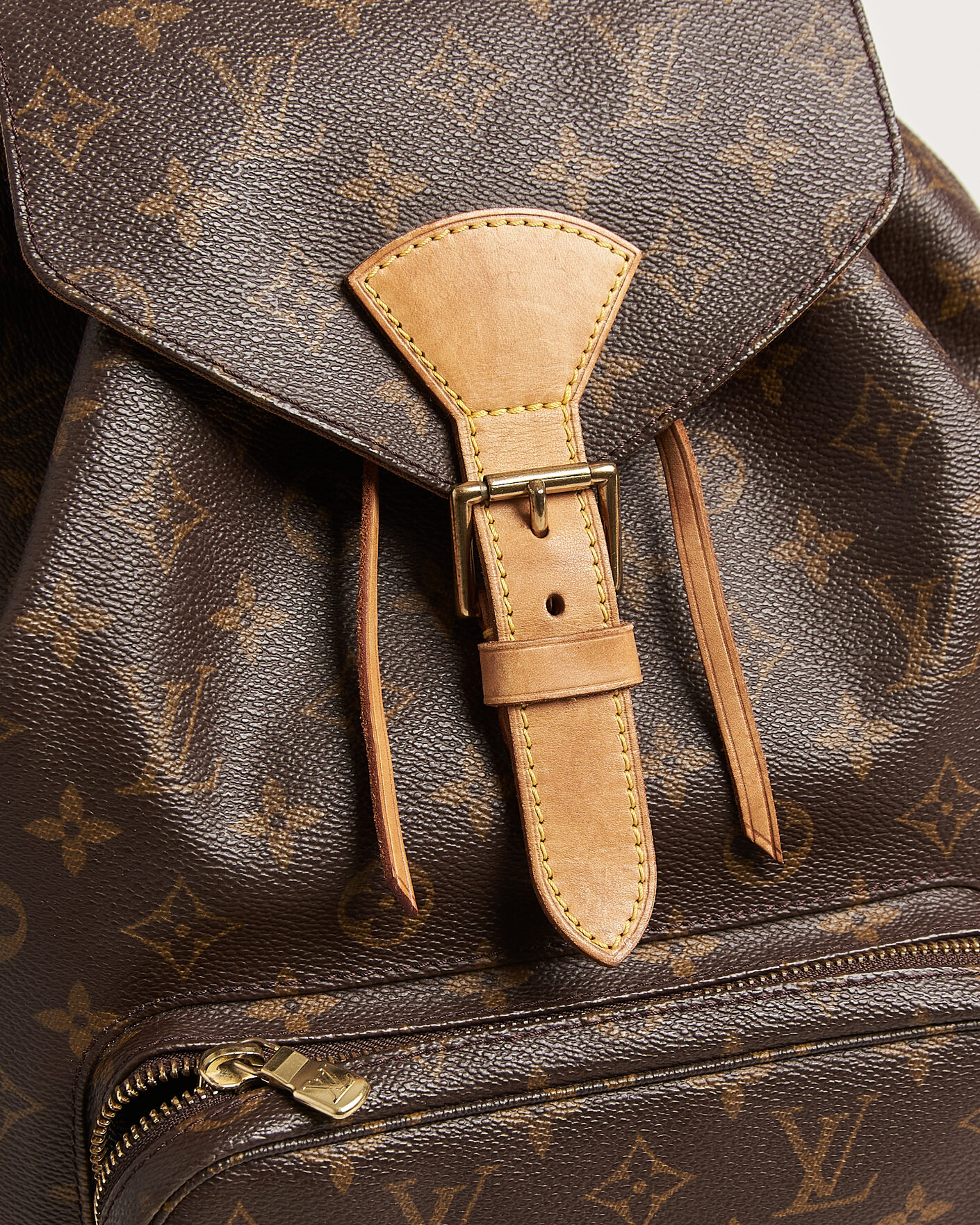 Homme | Pre-Owned & Vintage Bags | Louis Vuitton Pre-Owned | Montsouris GM Backpack Monogram