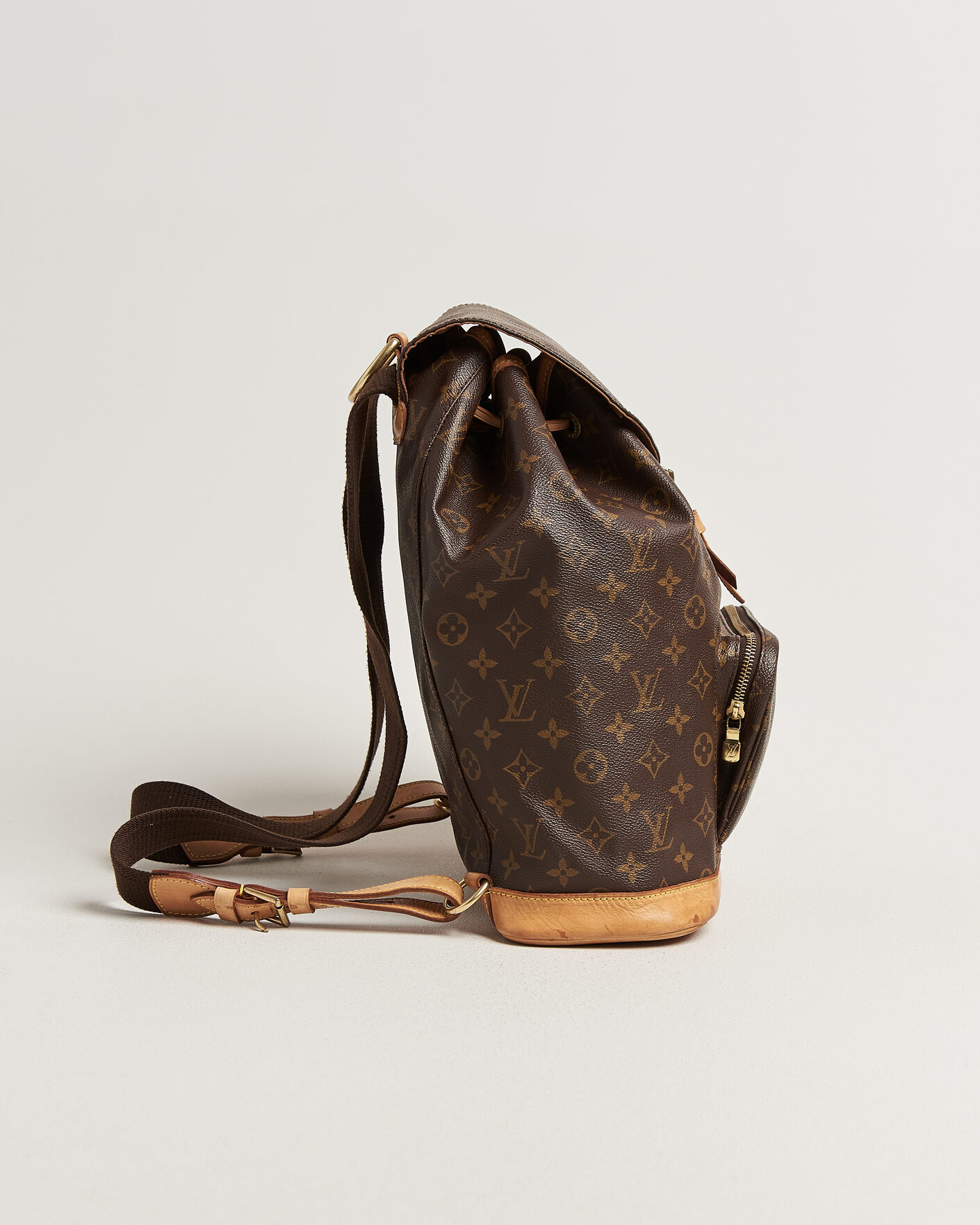 Homme | Pre-Owned & Vintage Bags | Louis Vuitton Pre-Owned | Montsouris GM Backpack Monogram
