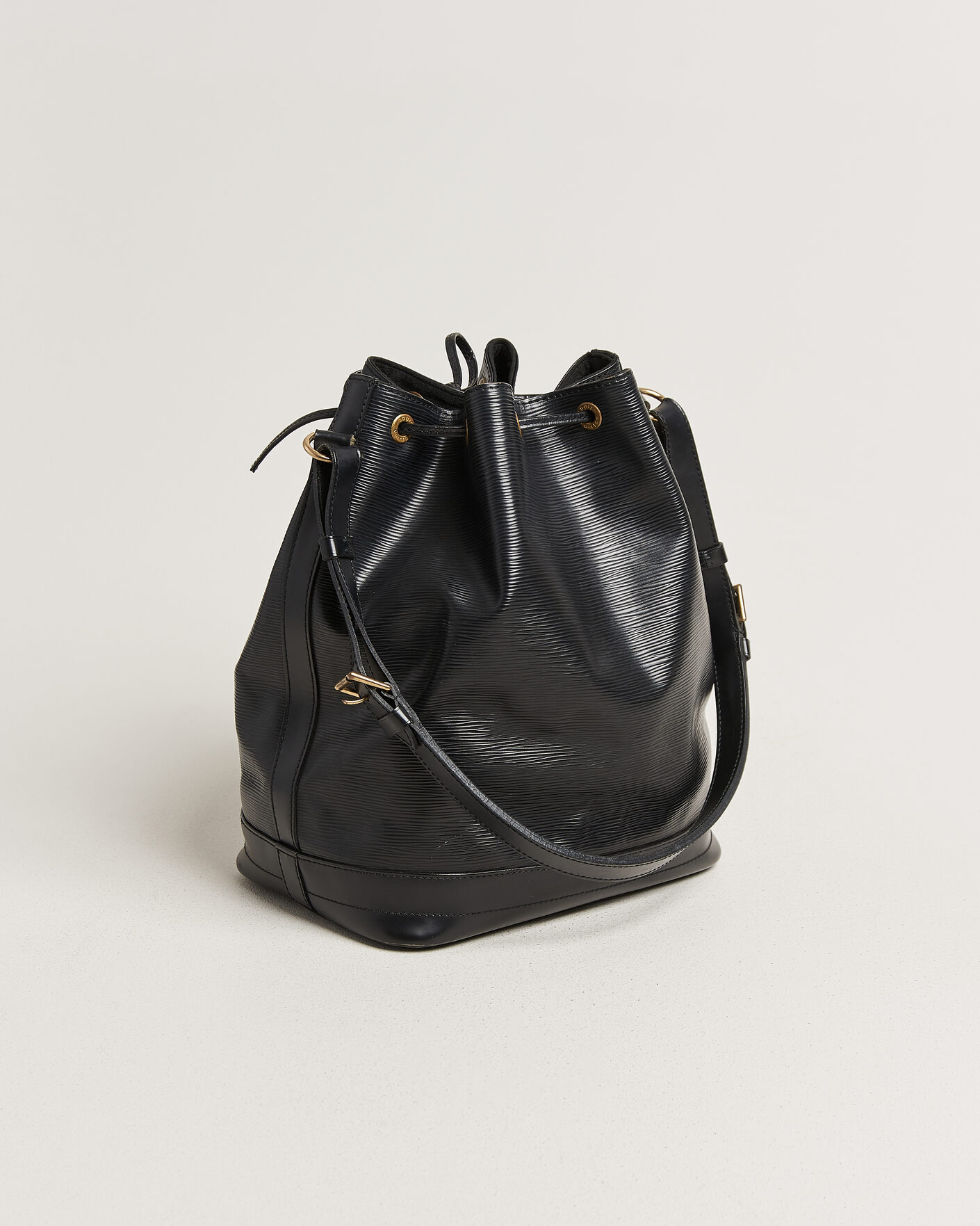 Homme | Pre-Owned & Vintage Bags | Louis Vuitton Pre-Owned | Noé Epi Leather Black