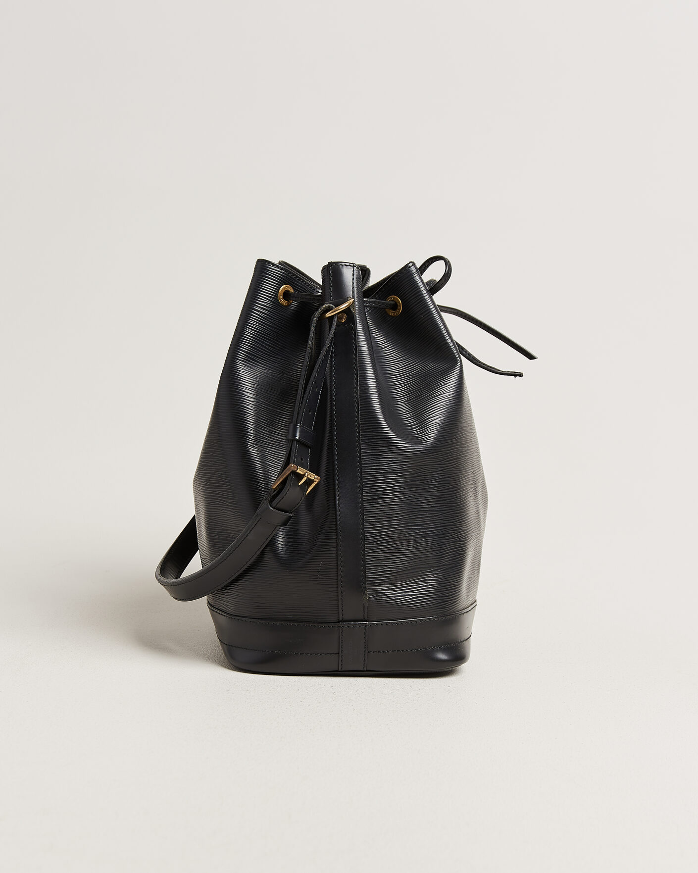 Homme | Pre-Owned & Vintage Bags | Louis Vuitton Pre-Owned | Noé Epi Leather Black