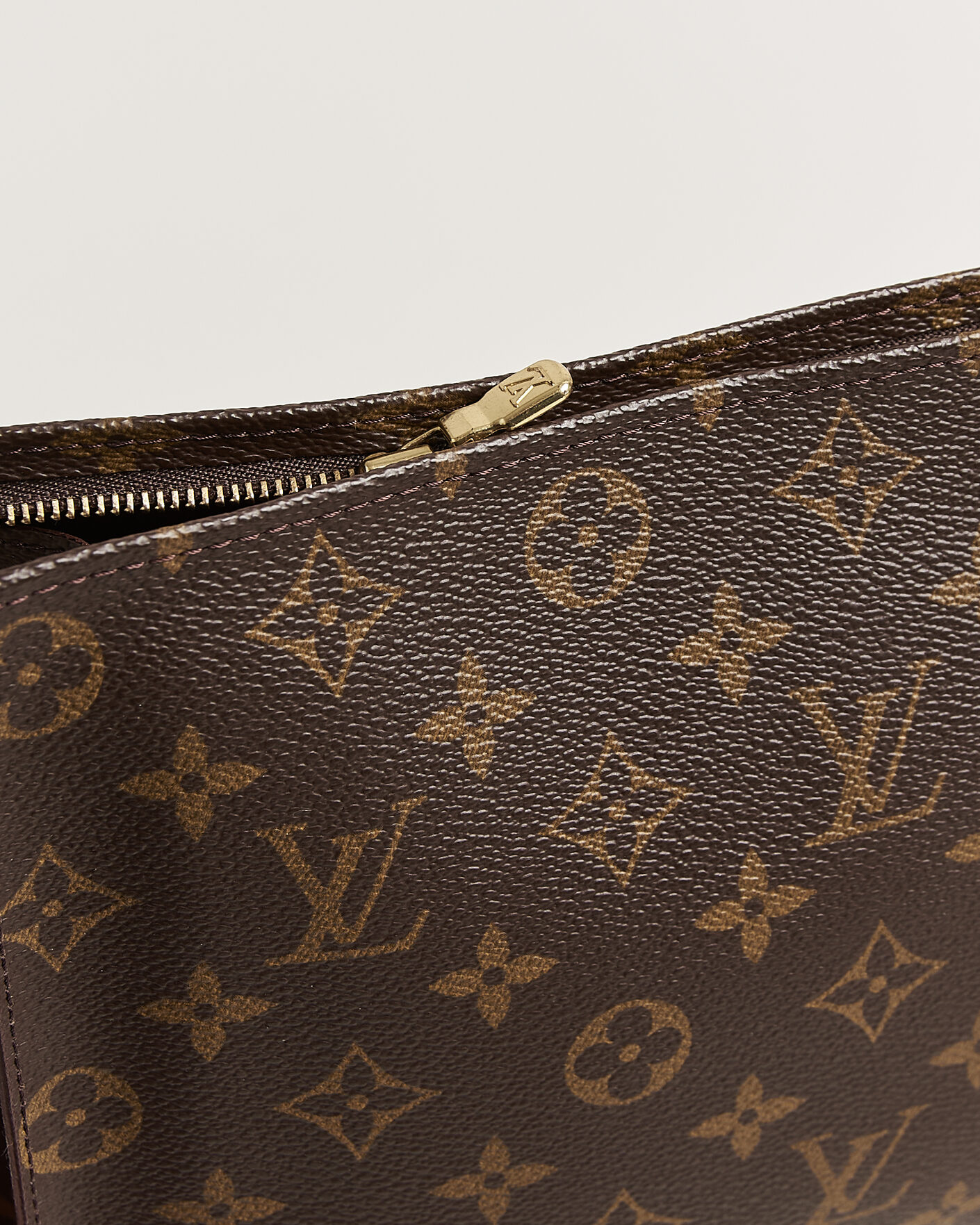 Homme | Pre-Owned & Vintage Bags | Louis Vuitton Pre-Owned | Poche Toilette NM Monogram