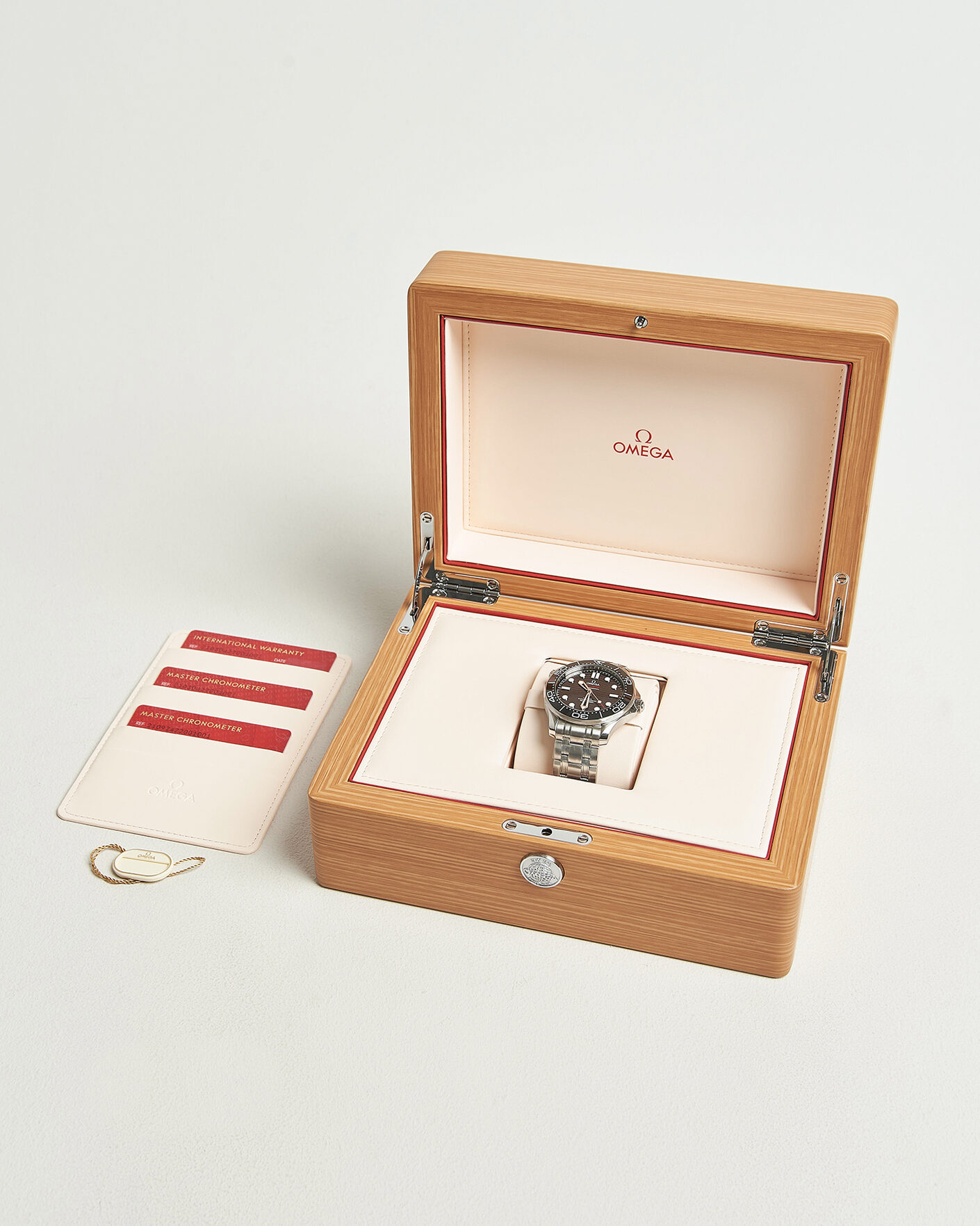 Homme | Omega Pre-Owned Seamaster Diver 300 M  | Omega Pre-Owned | Seamaster Diver 300 M 
