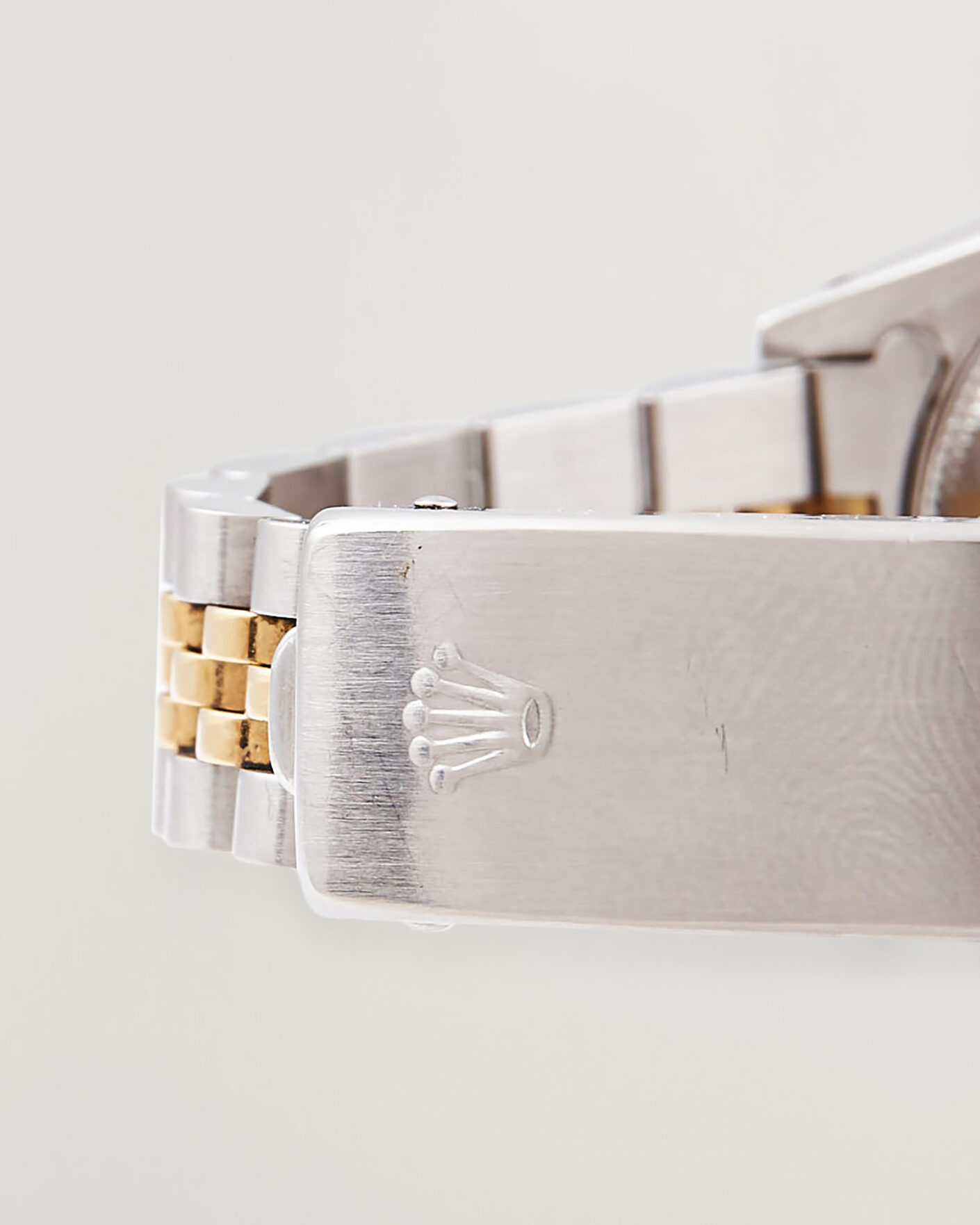 Homme | Gifts for Her | Rolex Pre-Owned | Datejust 26