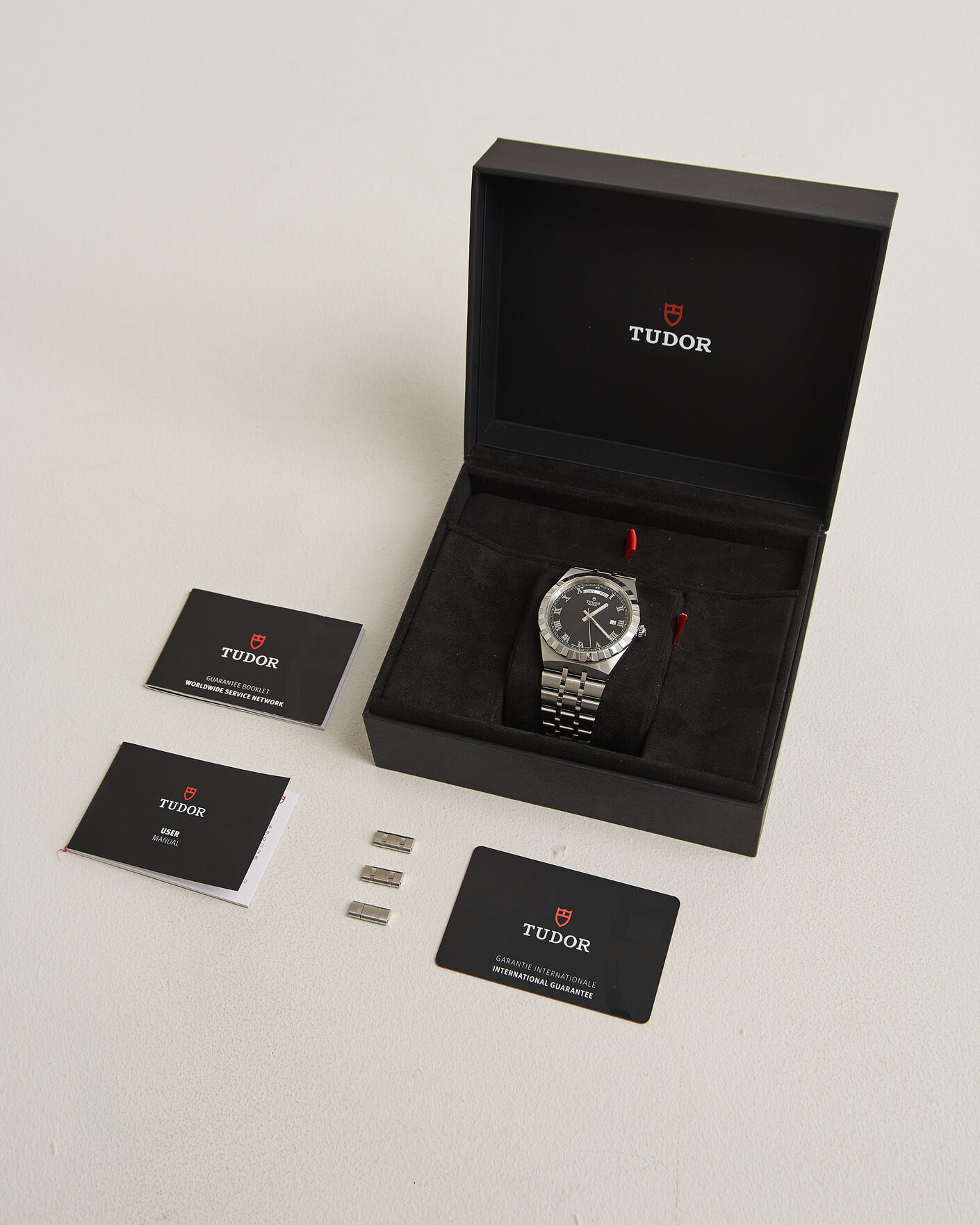 Homme | Pre-Owned & Vintage Watches | Tudor Pre-Owned | Royal 41 