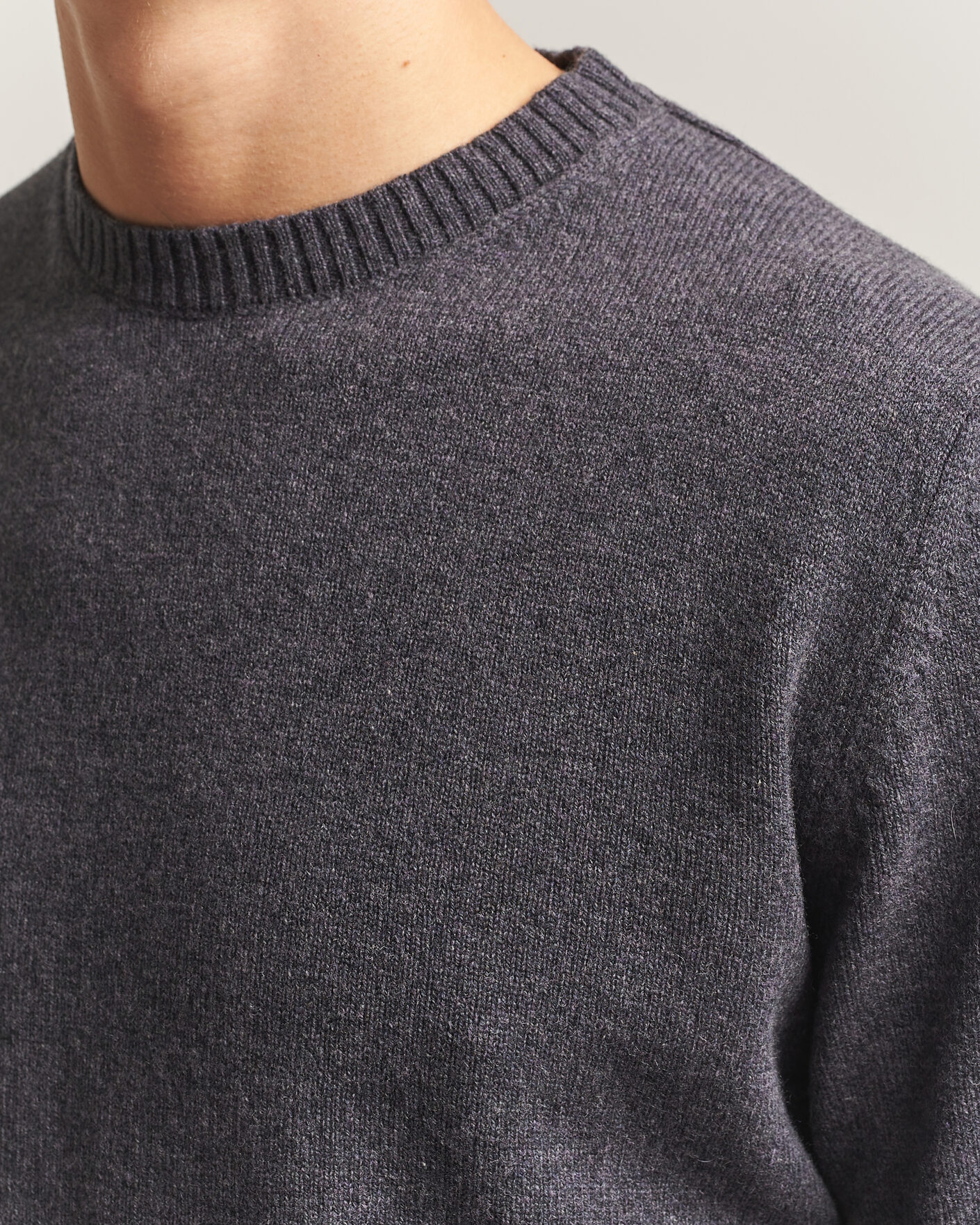 Homme | Pulls Et Tricots | Stenströms | Knitted Lambswool Crew Neck Dark Grey Melange