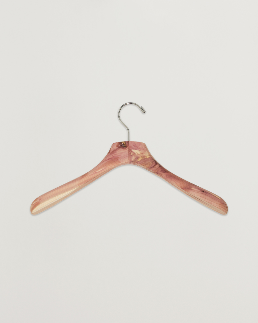 Homme | Care with Carl | Care with Carl | 6-Pack Cedar Wood Jacket Hanger