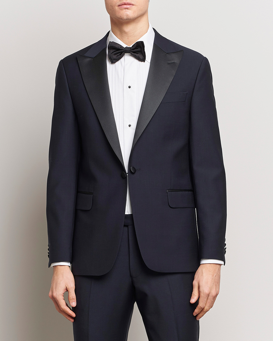 Homme |  | Oscar Jacobson | Frampton Wool Tuxedo Suit Navy