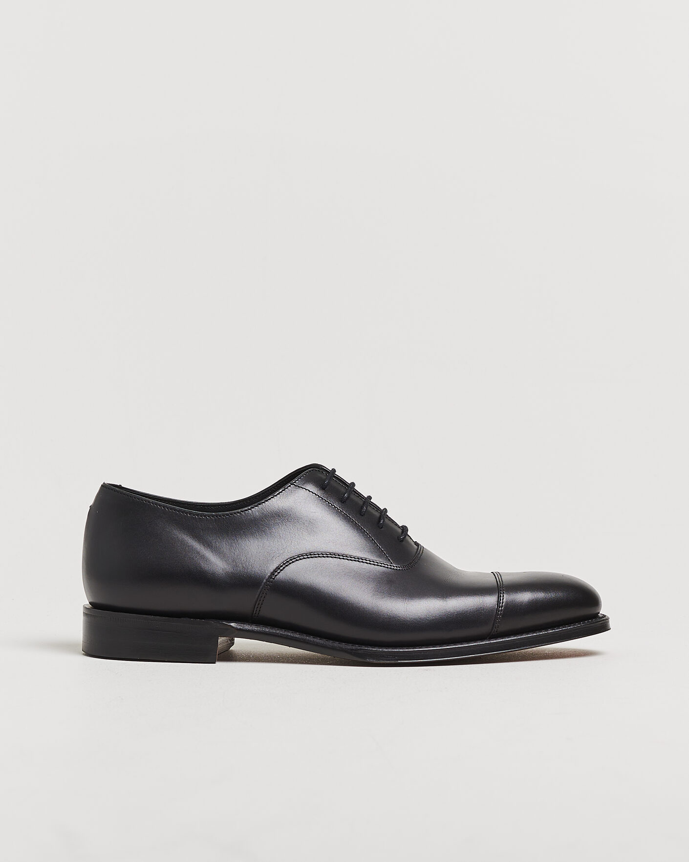 Homme | Pre-owned Chaussures cousues trépointe | Pre-owned | Loake 1880 Aldwych Oxford Black Calf UK9 - EU43