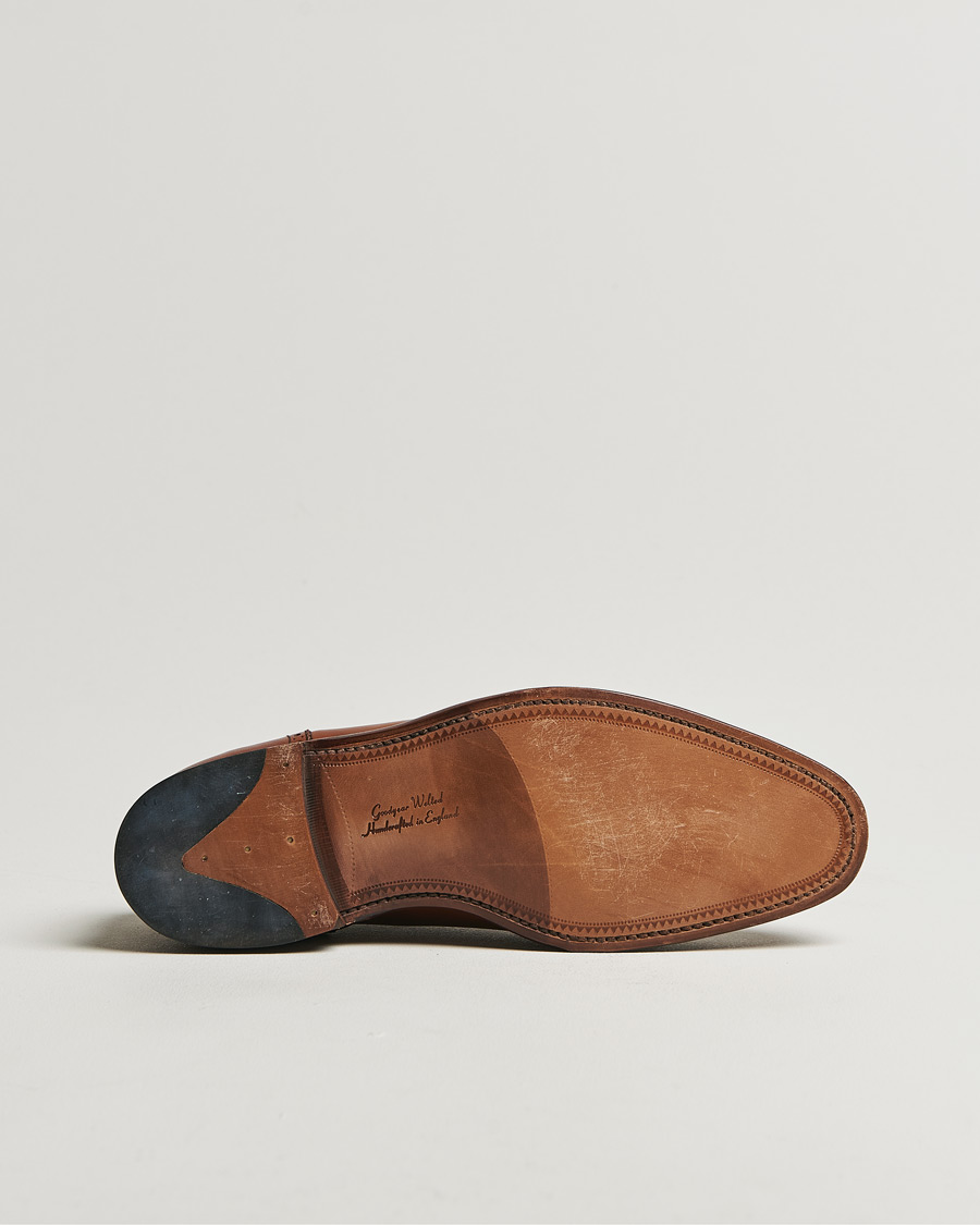 Homme | Loake 1880 Strand Brogue Mahogany Burnished Calf | Pre-owned | Loake 1880 Strand Brogue Mahogany Burnished Calf