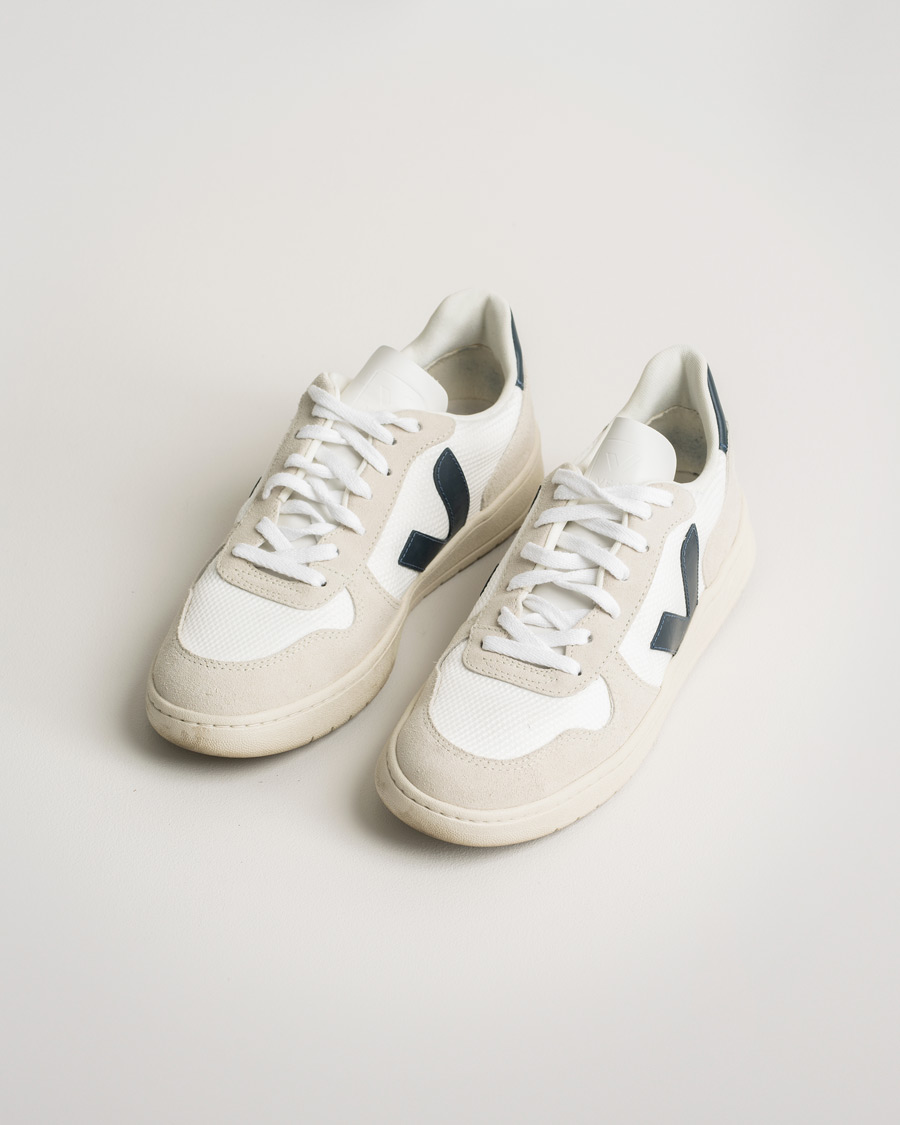 Homme | Veja V-10 Mesh Sneaker White Nautico | Pre-owned | Veja V-10 Mesh Sneaker White Nautico