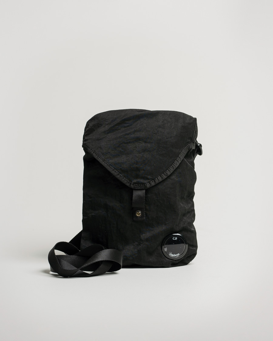 Homme | C.P. Company Nylon B Shoulder Bag Black | Pre-owned | C.P. Company Nylon B Shoulder Bag Black