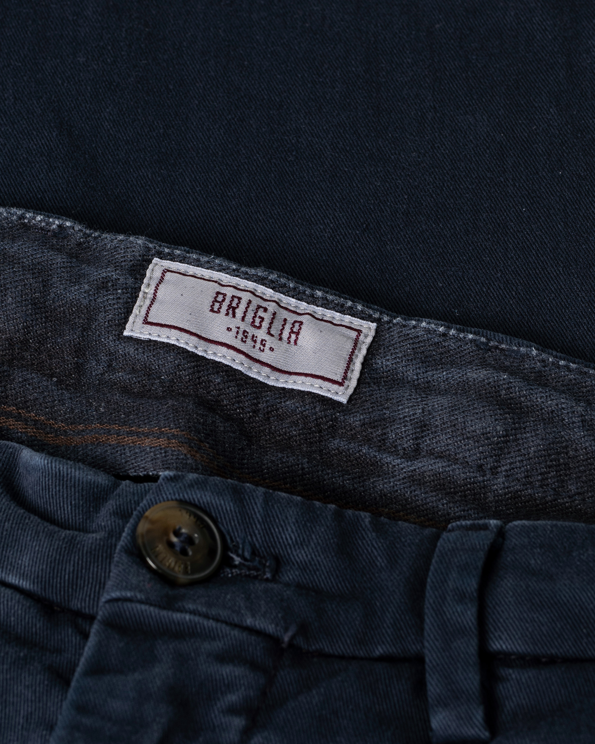 Homme | Pantalons | Pre-owned | Briglia 1949 Slim Fit Cotton Chinos Navy 44