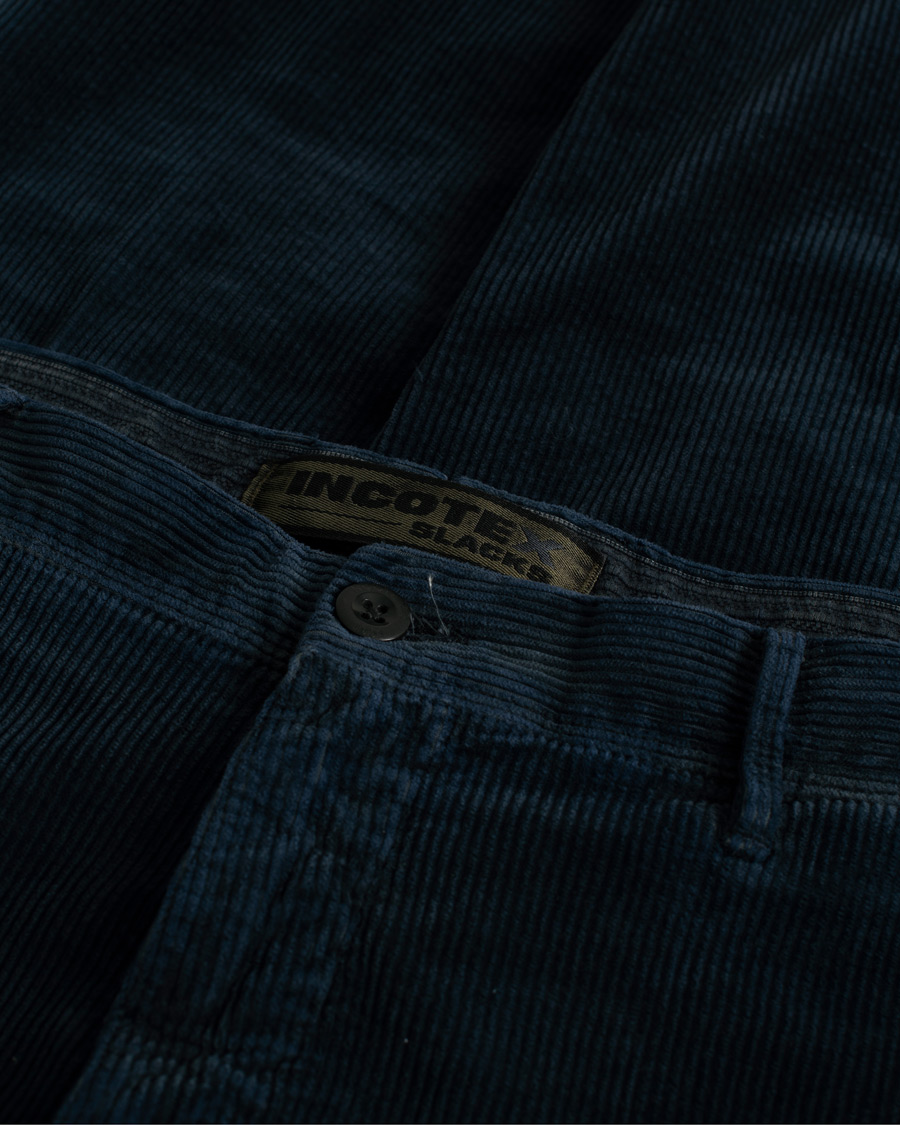 Homme | Pantalons | Pre-owned | Incotex Slim Fit Leisure Cord Slacks Navy