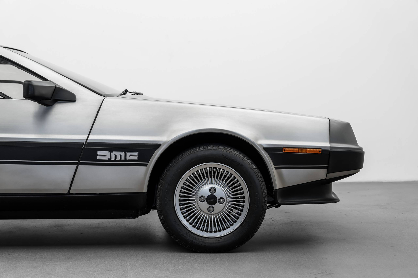 Homme | | Pre-Owned & Vintage Cars | DeLorean DMC-12 ***SOLD***