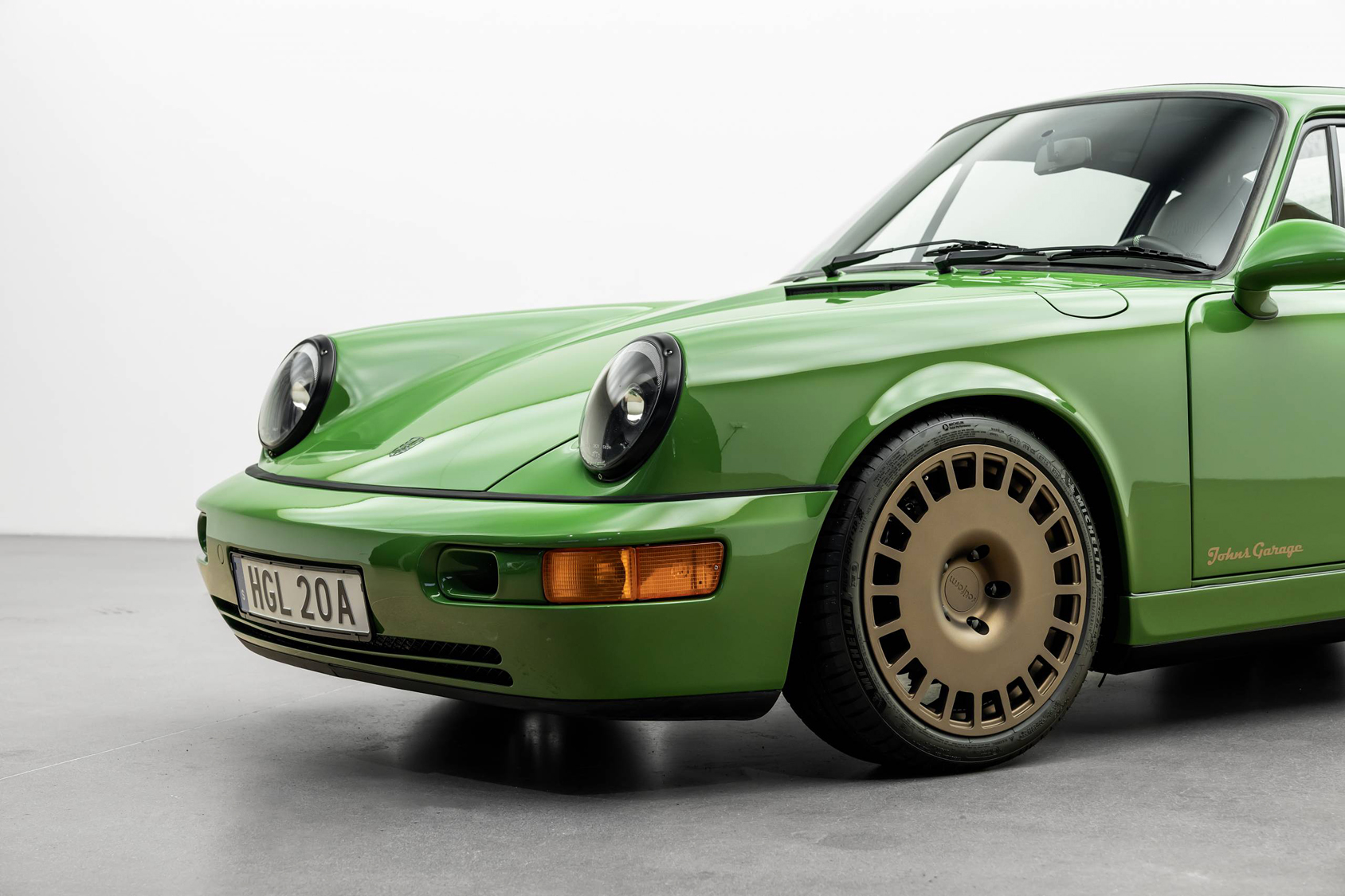 Homme | | Pre-Owned & Vintage Cars | Porsche 911 Carrera 4 “Redrum” ***SOLD***