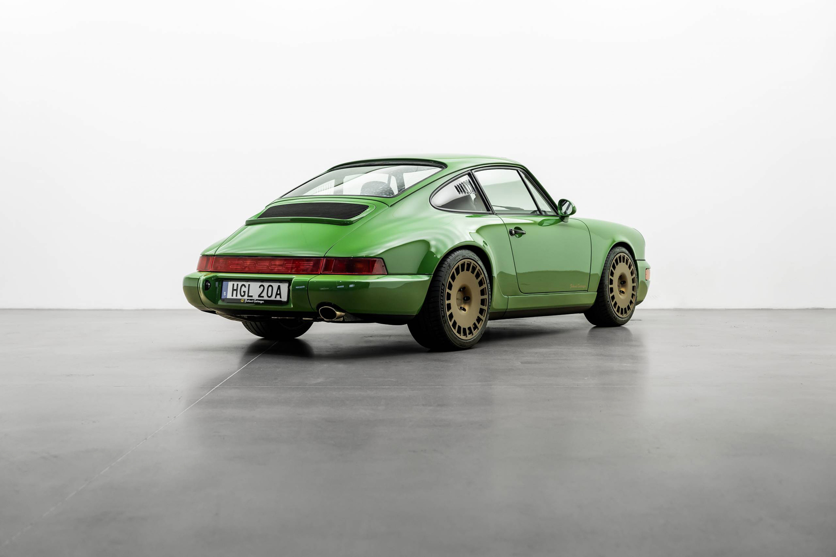 Homme | | Pre-Owned & Vintage Cars | Porsche 911 Carrera 4 “Redrum” ***SOLD***