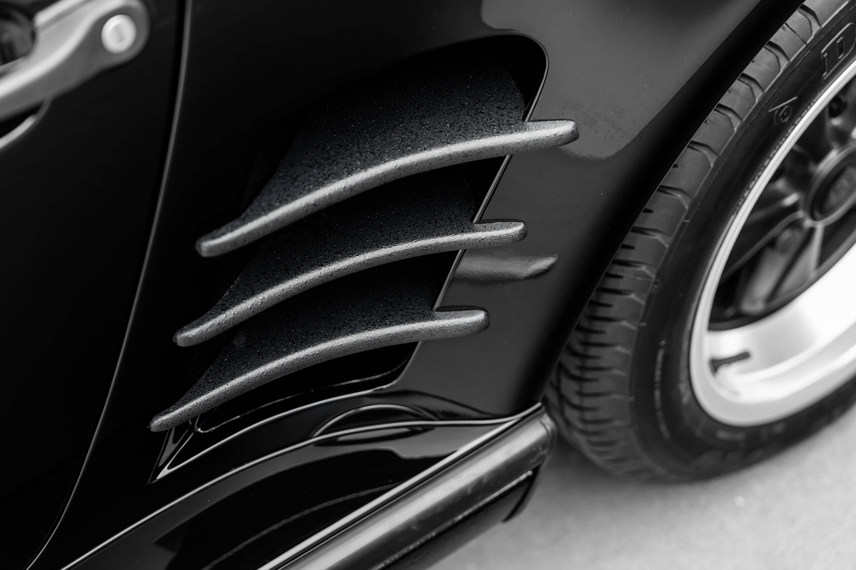 Homme | | Pre-Owned & Vintage Cars | Porsche 911 Carrera WTL Cab