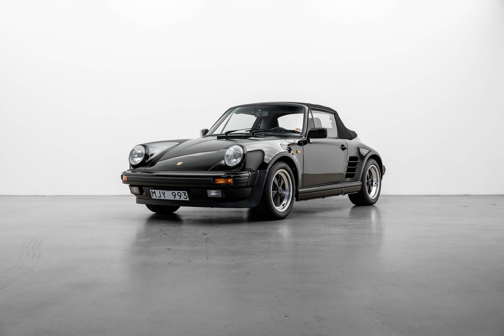 Homme | | Pre-Owned & Vintage Cars | Porsche 911 Carrera WTL Cab ***SOLD***